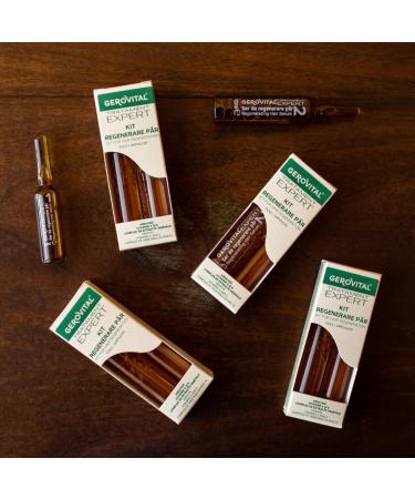 Gerovital Tratament Expert Ampoules Antipelliculaires Intensives Soin capillaire antipelliculaire 10 ampoules x 10 ml - Buy Online on GoSupps.com