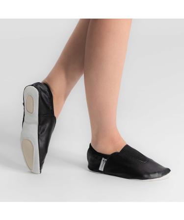 Rogelli Unisex Gym Slippers for Kids White & Black Children's Shoes (Size 25-38 EU) | International Shipping Available - Buy Online on GoSupps.com