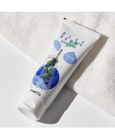 Medb Blueberry Soda Foam Cleanser
