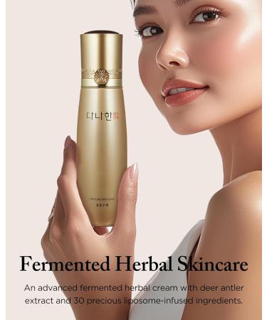 DANAHAN Hyoyong Fermented Herbal Essence Toner Concentrated Hydrating Face Toner with 30+ Botanicals & Lecithin Helps Improve Look of Firmness Dewy Skin Prep 5.4 fl oz Anti-Aging Formula - Buy Online on GoSupps.com