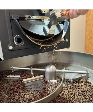 Sustainable Seasonal House Espresso Blend 1KG - Freshly Roasted Brazilian/Columbian Beans - Rainforest Certified - Buy Online on GoSupps.com