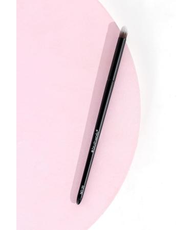 Brushworks No. 20 Smudge Brush - Buy Online on GoSupps.com