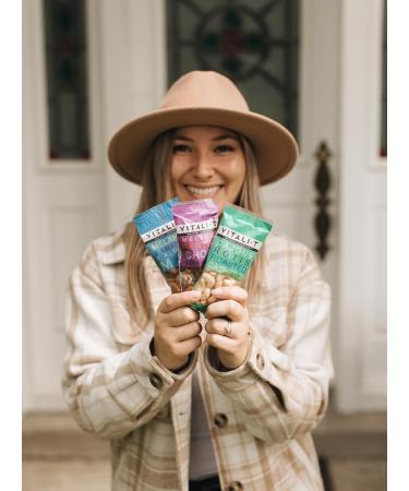 Vitali-T Collation| Snack | Choco Trail Mix | m langes de noix choco sentier | Bo te de 15 x 50 g | Collation nutritive et nergisante | Pratique et facile emporter | Ingr dients de qualit sup rieure enti rement naturels et sain| Contient graines de citrou - Buy Online on GoSupps.com