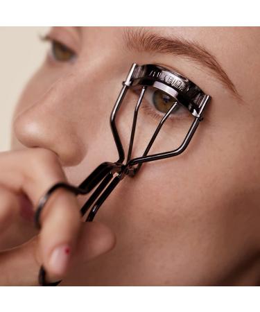 Shiseido Eyelash Curler Pad with 2 Refill Pads for Perfectly Curled Lashes - Buy Online on GoSupps.com