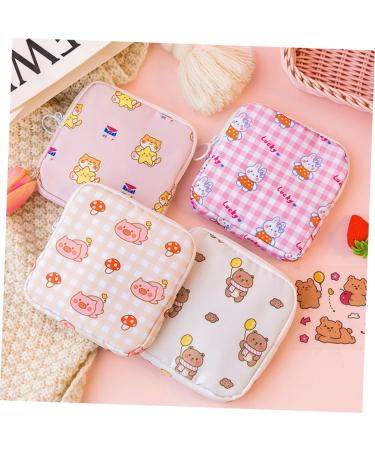 Compact Period Storage: Healeved 20 STK Aunt Towel & Tampon Holder - Travel-Friendly Hygiene Bag for Teens - Buy Online on GoSupps.com