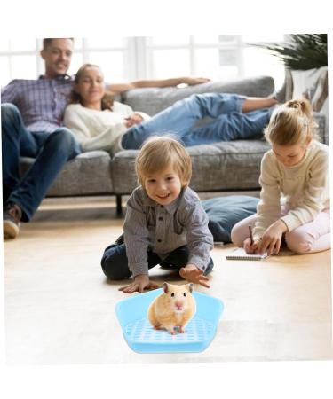BESPORTBLE Box Rabbit Toilet Trainer Potty Bunny Poop Scooper Small Animal Toilet Hamster Potty Pet Plastic 33X29.5X14CM Blue - Buy Online on GoSupps.com