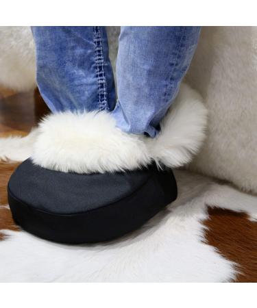 Shop Luxury Lambskin Foot Warmer - Cuddly Merino Sheepskin Natural Fur in Black/White | International Shipping Available - Buy Online on GoSupps.com