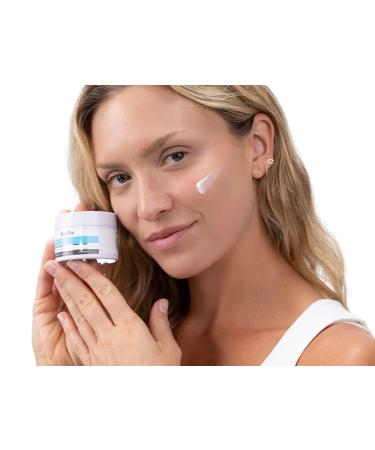 Uardo Radiant Collagen Boost Moisturizer 1.7 Fl Oz - Best for All Skin Types | Boost Collagen & Achieve Radiant Skin | Shea Butter | Unisex Skincare Solution - Buy Online on GoSupps.com