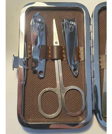 Union Jack Manicure Set - Spin Art Painting Design - Faux Leather Texture - Complete - British Flag Souvenir from London England UK - Buy Online on GoSupps.com
