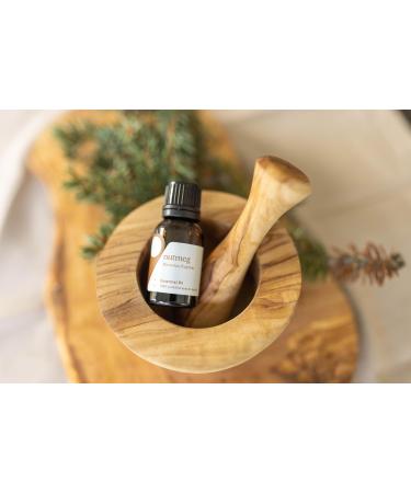 Aromatics International Premium Organic Nutmeg Essential Oil 5ml | 100% Pure Essential Oil for Diffusion & Aromatherapy Nutmeg 0.17 Fl Oz (Pack of 1) - Buy Online on GoSupps.com