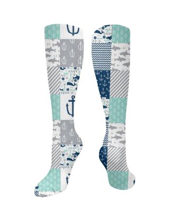 Nautical compression socks for women and men with a circulation of 15-20 mmHg are the best support for sporty running and cycling