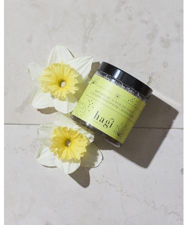 Natural Body Scrub with Nutmeg & Cinnamon | Vegan Skin Care for Dry & Normal Skin | Hagi 300g - International Shipping Available - Buy Online on GoSupps.com