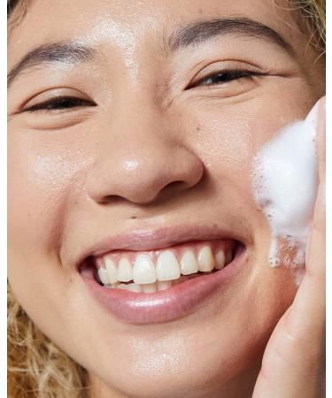 Three Ships Refresh Papaya & Salicylic Acid Cleanser - Vegan Brightening Facial Cleanser - 100mL - Buy Online on GoSupps.com