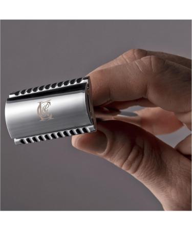 Gillette Razor for Precision Beard Refinement + 5 Replacement Blades | Best International Shipping - Buy Online on GoSupps.com