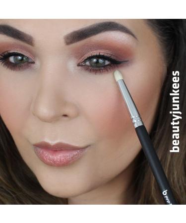 Professional 2pc Eyeshadow Blending Makeup Brushes Set - Beauty Junkees Tapered Bristles for Flawless Crease & Pencil Eyeliner Smudging | Premium Quality - Buy Online on GoSupps.com