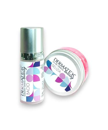 Lip kit, lip balm and lip scrub with pouch.