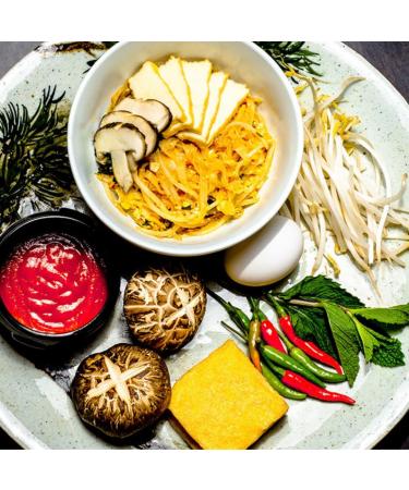 HO-YA Pad Thai Instant Flavoured Noodles 12 Pack 85g Rice Noodles with Vegetable Packet Vegetarian and Halal 85 g (Pack of 12) - Buy Online on GoSupps.com