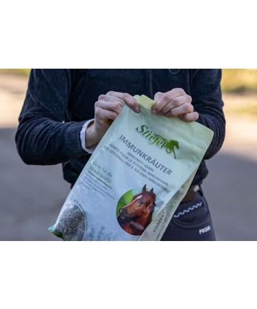 Stiefel Immune Herbs for Horses - 100% Natural Herb Blend - Immune System Support - Defence Strengthening - Promotes Health - With Rosehip - 1kg - Buy Online on GoSupps.com