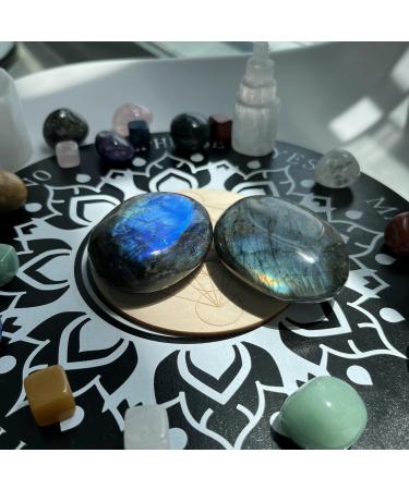 XIANNVXI 2.4" Large Moonstone Crystal Natural Labradorite Crystal Healing Gemstone 0.7" Thick Polished Moonstone Stone Meditation Accessories 1 Pc F - Labradorite - Buy Online on GoSupps.com