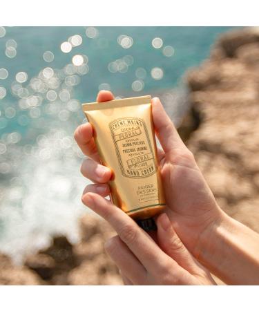 Panier des Sens Jasmine Hand Cream - 2.6floz/75ml - Moisturizing Mask with Olive and Almond Oil - Made in France - 96% Natural Ingredients - Buy Online on GoSupps.com