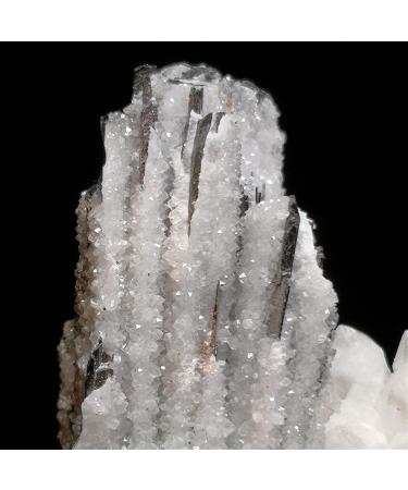 Natural Crystal Rough 64g Natural Stone Wolframite Quartz Crystal Specimen from Chenzhou Hunan Province China A2-4 Home Decoration Natural Stones Room Decoration Stone Mineral Specimen - Buy Online on GoSupps.com