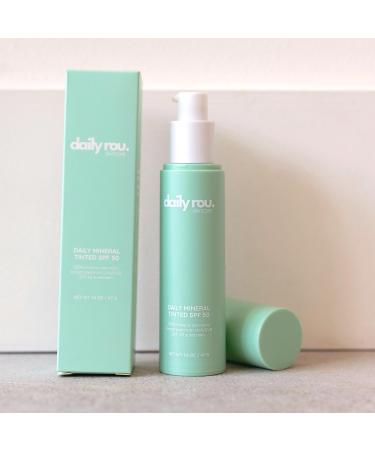 DailyRou Daily Mineral Skincare Hydrating & Brightening Face Sunscreen for Men & Women Lightweight Non-Greasy Formula for Healthy Smooth Glowing Skin (Tinted)