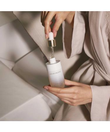 AMOREPACIFIC Youth Revolution Radiance Concentrator - Vitamin C Face Serum for Radiant Skin | International Shipping Available - Buy Online on GoSupps.com