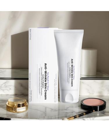 Firming Neck Cream | Lotion and Firming Cream | Cream for Hands Legs and Sagging Eye Contour for Women and Mothers - Buy Online on GoSupps.com