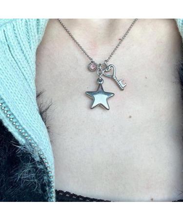 OralGos Elegant Star Pendant Necklace - Stylish Chain Jewelry Gift for Fashion-Conscious Shoppers - Buy Online on GoSupps.com