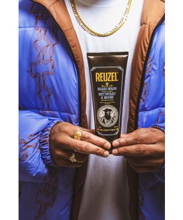 Reuzel Clean and Fresh Beard Wash 200 ml | Gentle Residue Removal for Fresh Beards - International Shipping Available - Buy Online on GoSupps.com