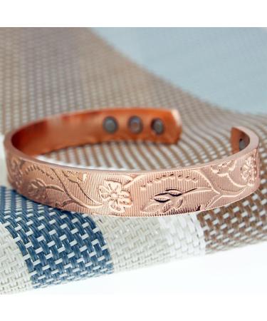 Buy LORNREIN Copper Magnetic Bracelet for Men & Women - 6 Magnets for Wellness & Style | International Shipping Available - Buy Online on GoSupps.com
