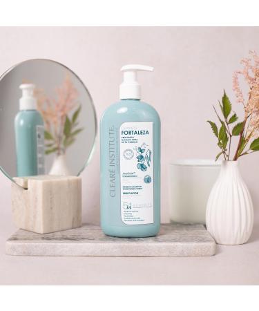 Clear Institute Shampooing Puissance Antichute - Nettoie Nourrit et Renforce. Arr te la Chute et Stimule la Croissance | 97% d Ingr dients Naturels 400 Ml - Buy Online on GoSupps.com
