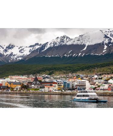 Lais Puzzle The harbour of Ushuaia in the Beagle Channel in Tierra del Fuego in southern Argentina 1000 pieces - Buy Online on GoSupps.com