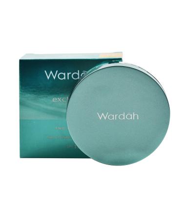 Buy Wardah Exclusive Two Way Cake (03 Sandy Beige) 12g - Best for Flawless Skin | International Shipping Available - Buy Online on GoSupps.com