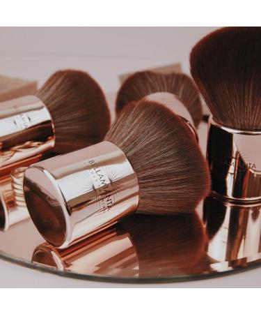 Luxury Kabuki Bronzing Brush | Premium Makeup Brush for Flawless Application | International Shipping Available - Buy Online on GoSupps.com
