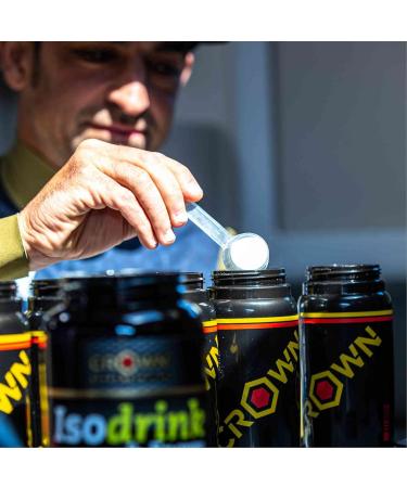  Crown Sport Nutrition Crown Sport Nutrition Isotonic Drink Isotonic sports drink powder with carbohydrates salts and amino acids BCAAs Sport Anti-Doping Certification (Lemon 640g) - Buy Online on GoSupps.com