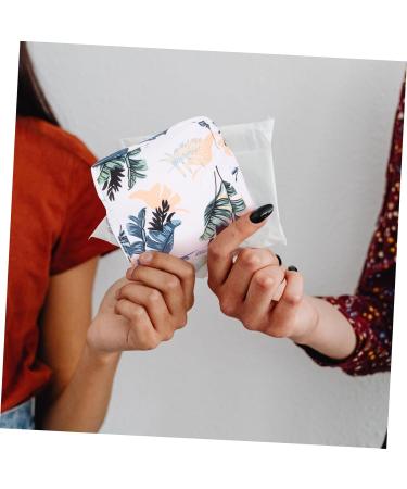 Shop Gleavi Sustainable Period Bag | Multi-functional Pocket for Pads & Tampons | Eco-friendly Travel Makeup Bag - Buy Online on GoSupps.com