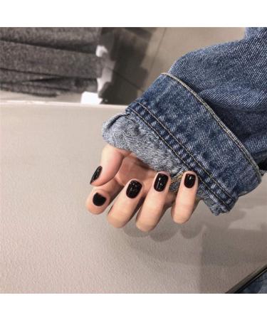 Shop HUIL Black Artificial Nails | Stylish False Nails for Perfect Manicure | International Shipping - Buy Online on GoSupps.com