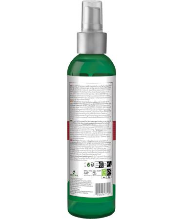Vet's Best Hot Spot Relief Spray - 250ml | Soothes Dry Skin, Itching & Hot Spots | No-Sting & Alcohol-Free - Buy Online on GoSupps.com