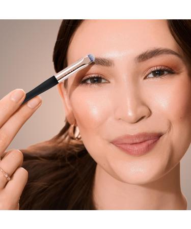 Buy Profusion Cosmetics Flat Precise Eyeshadow Brush - Softens Edges & Fine Lines for Eyeshadow & Eyeliner - International Shipping Available - Buy Online on GoSupps.com