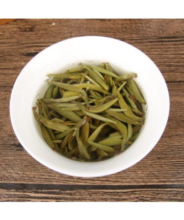 HQZM Premium Yunnan PreChingming Single Bud Xuelongthee nr 2 Yunnan Green Losse Tea 500 g 1763oz - Buy Online on GoSupps.com