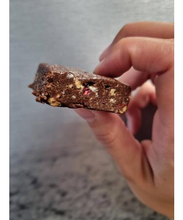 Holyfat. BOX 12 KETO RASPBERRY COCOA BARS | 9g of Vegetable Protein | 100% Natural Ingredients | No Added Sugars | Vegan | 12 x 50g | 600g - Buy Online on GoSupps.com