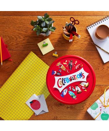 CELEBRATIONS - Bo te Cadeau en M tal - Assortiment de Chocolats au Lait Partager - Coffret No l - Chocolats Offrir - SNICKERS TWIX MARS MALTESERS BOUNTY et autres - 435g 435 g (Lot de 1) - Buy Online on GoSupps.com