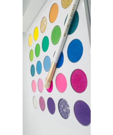 Buy EYESHADOW PALETTE - Radiant Hues Luxe Color Collection Glamour Shades & More | International Shipping - Buy Online on GoSupps.com
