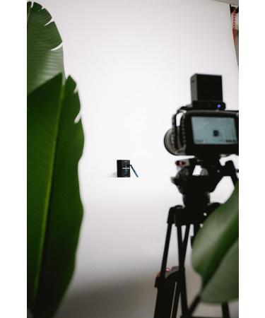 Creator FX Anamorfake Blue Streak Special Effects Lens Filter - 82mm | Anamorphic Light Flare Filter for Camera Lens - Buy Online on GoSupps.com