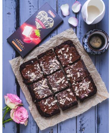 Torras Zero White Chocolate with Sunflower Seeds and Sea Salt 125g - Buy Online on GoSupps.com