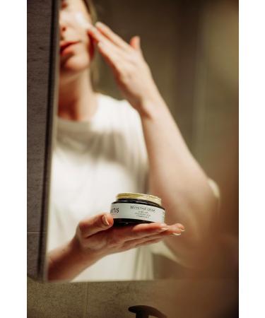  Arktis Naturals Face cream REVIVE 250 mg - Buy Online on GoSupps.com