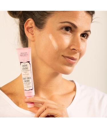 Buy Panier des Sens Light Face Cream - Hyaluronic Acid & Peony Extract | 98% Natural | Hydrating French Skincare for Women | 1.4 fl oz - Buy Online on GoSupps.com