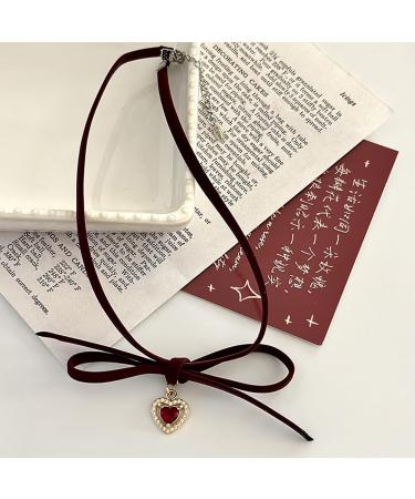 Oralgos Elegant Heart Necklace | Vintage Collarbone Chain & Choker | Fashion Jewelry in PU Alloy - International Shipping - Buy Online on GoSupps.com