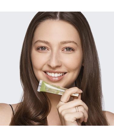KISS LIPGLOSS Broadway Clear Lip Gloss - Non-Sticky, Vitamin Oil Enriched, Super Glossy (48PCS) - Buy Online on GoSupps.com
